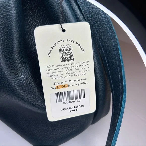 NWT Portland Leather Goods Large Bucket Bag Boreal Leather Crossbody + Tassel - Picture 10 of 16